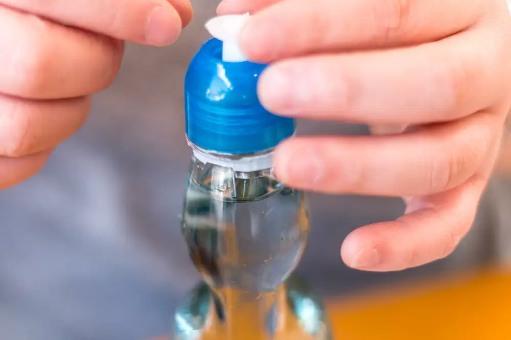 How to Open Ramune?